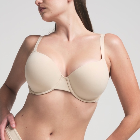 SKIMS *NWT Fits Everybody T-SHIRT BRA - Picture 2 of 6